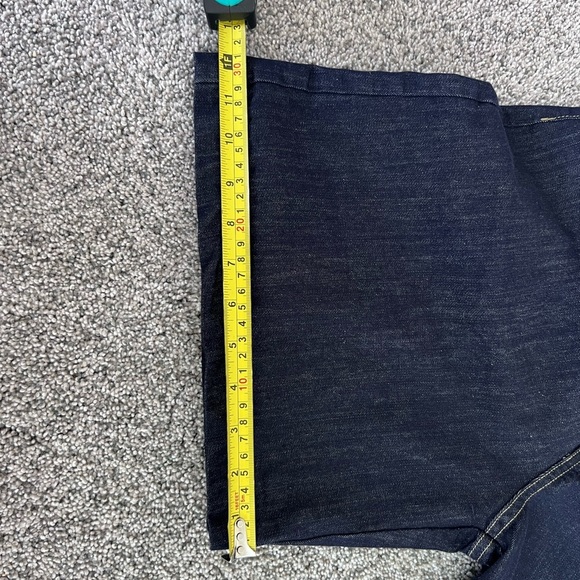 Bohme Dark Wash Light Weight High Rise Denim Shorts Inseam 7” Women’s Size 26 - Picture 8 of 9